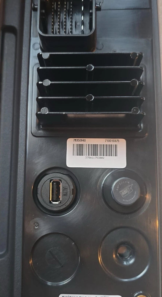 Canam Maverick r Dash Screen Infotainment 24 - 26